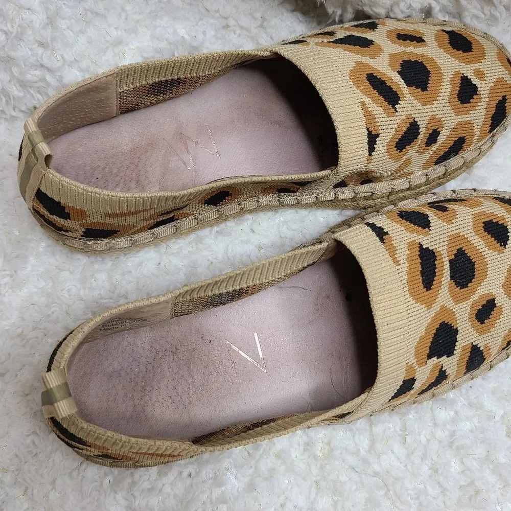 Deltan Hensley flyknit‎ espadrille flats size 8.5